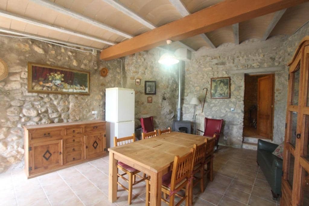 4 soveværelse Finca/Landehus til salg i Sant Joan med swimmingpool garage - € 1.075.000 (Ref: 9109085)