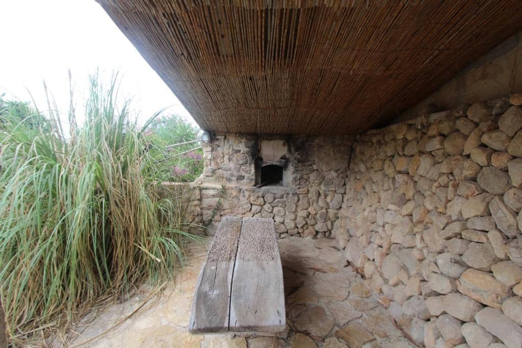 4 soveværelse Finca/Landehus til salg i Sant Joan med swimmingpool garage - € 1.075.000 (Ref: 9109085)