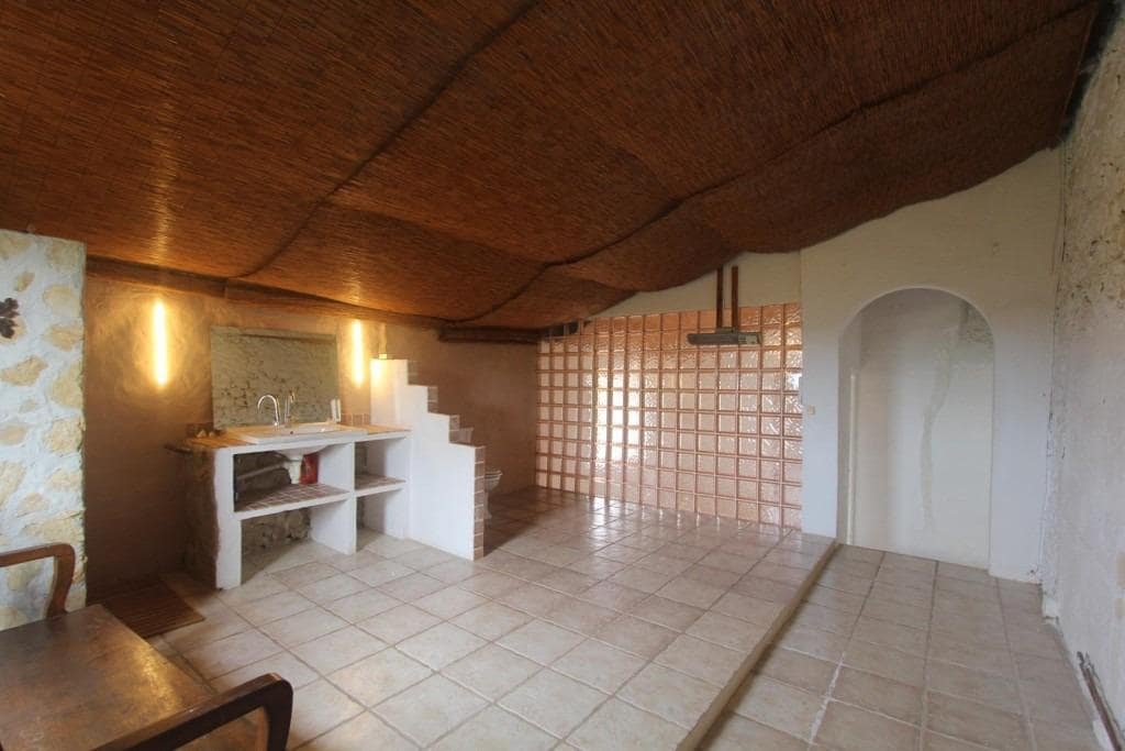 4 soveværelse Finca/Landehus til salg i Sant Joan med swimmingpool garage - € 1.075.000 (Ref: 9109085)