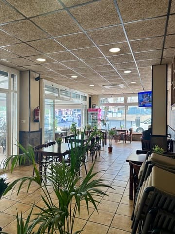 Commercial for rent in Coll d'en Rabassa, Palma de Mallorca - € 1,300 (Ref: 9160963)