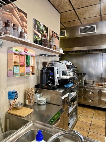 Erhverv til salg i Coll d'en Rabassa, Palma de Mallorca - € 39.900 (Ref: 9162241)