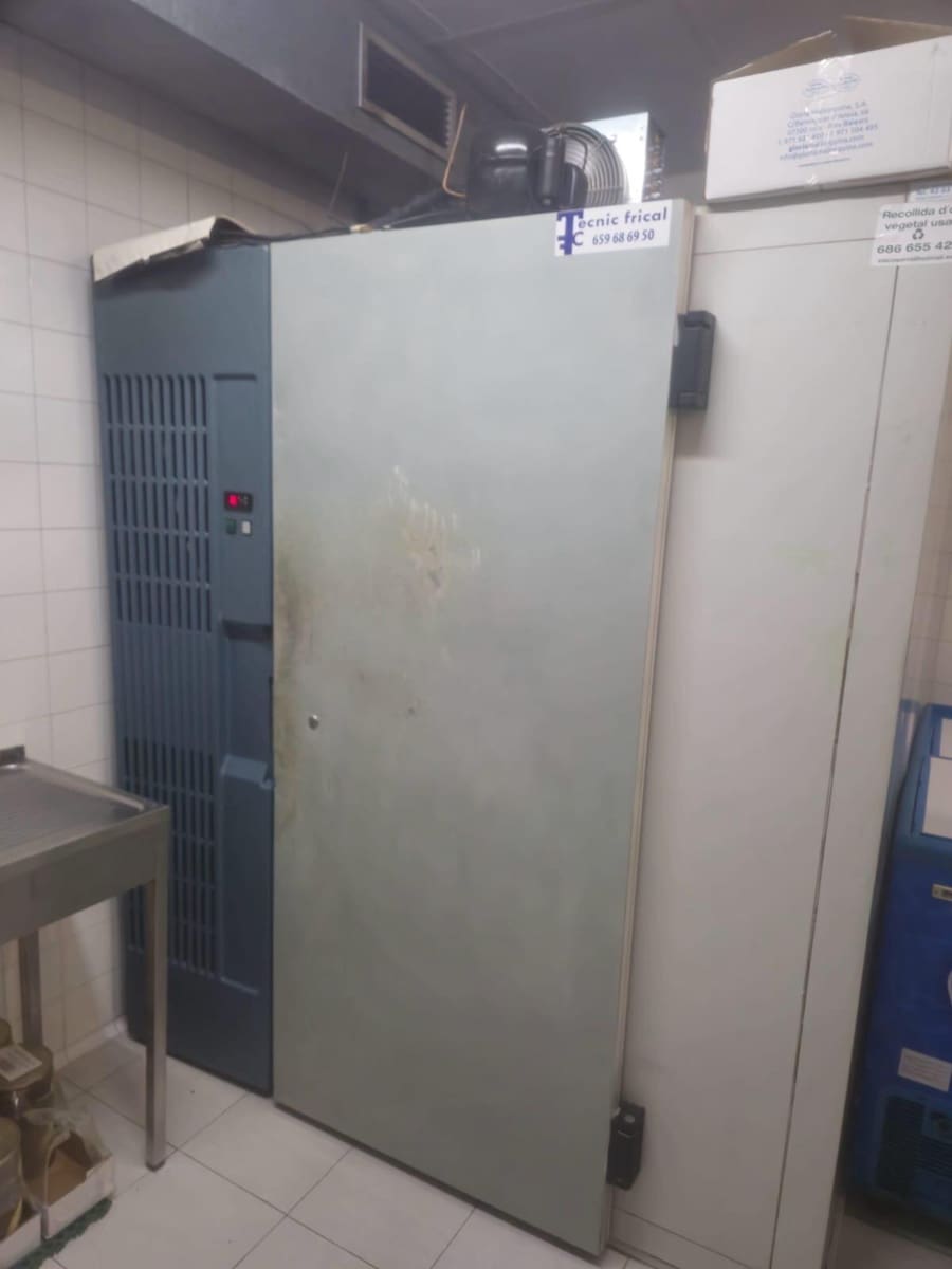 Virksomhed til salg i Puerto de Andratx - € 300.000 (Ref: 9169500)