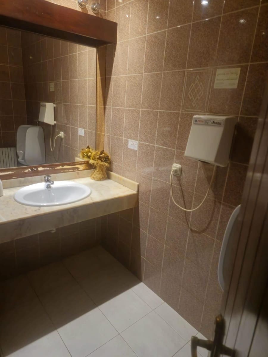 Virksomhed til salg i Puerto de Andratx - € 300.000 (Ref: 9169500)