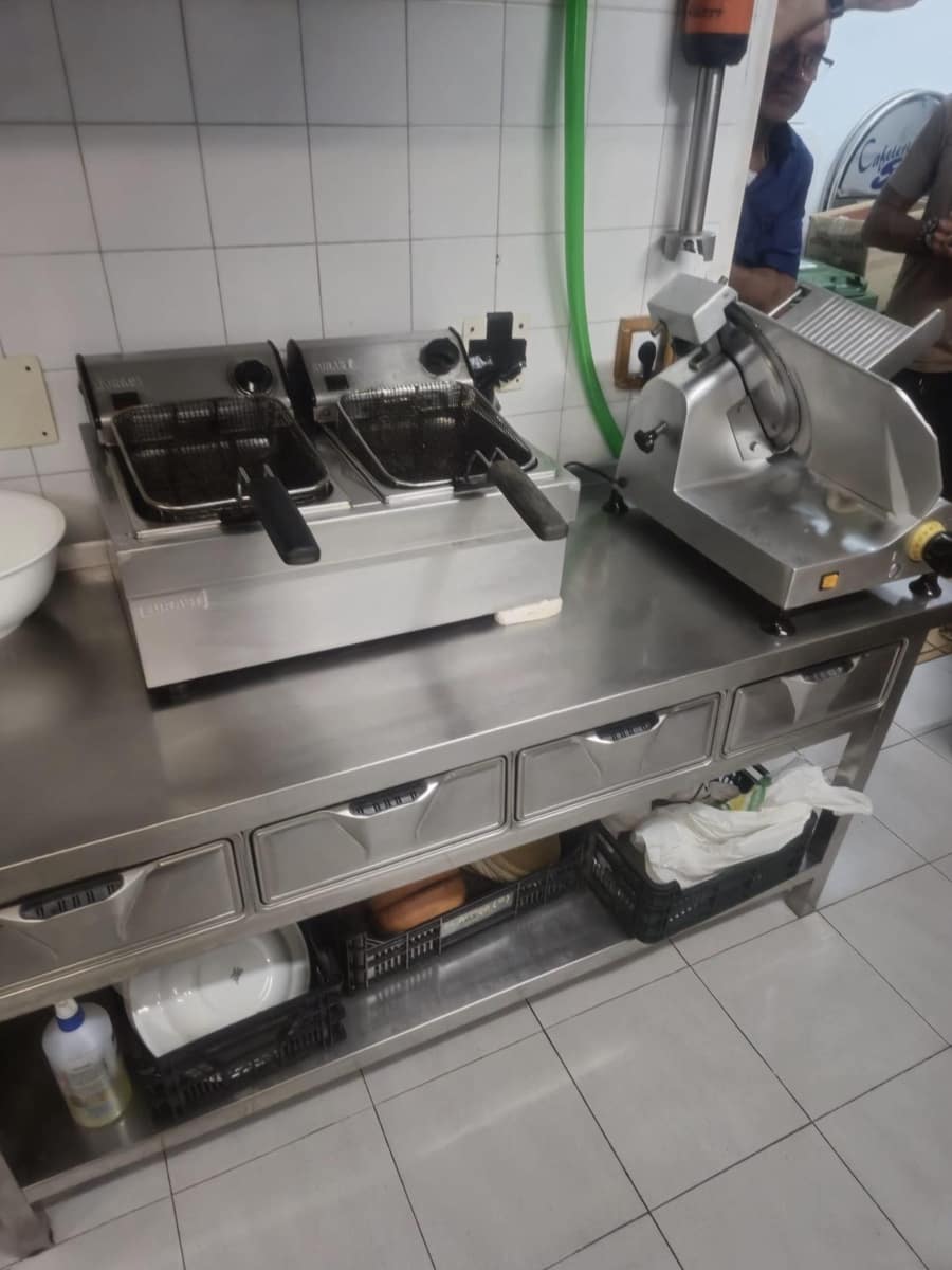 Virksomhed til salg i Puerto de Andratx - € 300.000 (Ref: 9169500)