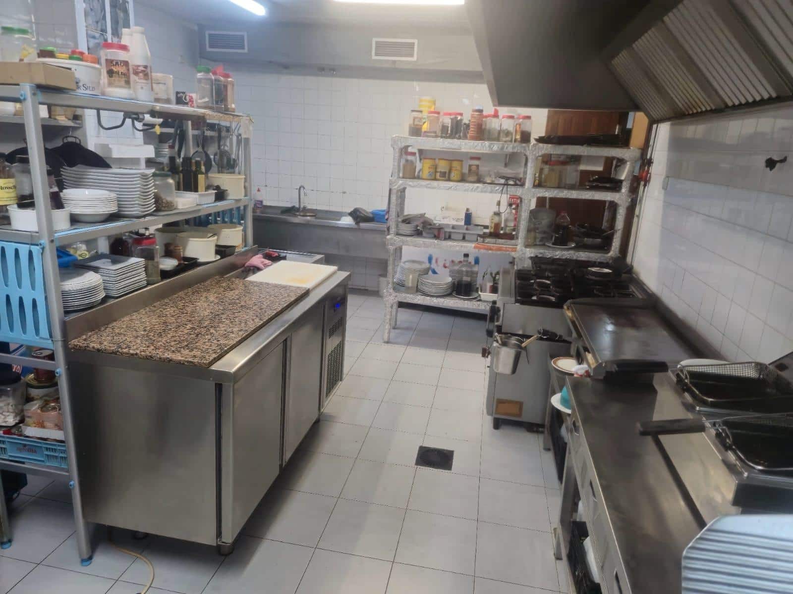 Virksomhed til salg i Puerto de Andratx - € 300.000 (Ref: 9169500)