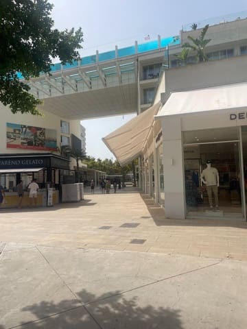 Erhverv til salg i Magalluf, Calvià - € 667.000 (Ref: 9193762)