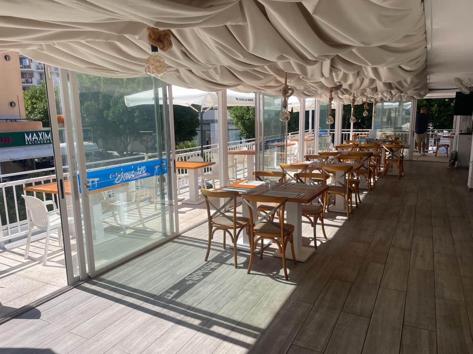 Erhverv til salg i Magalluf - € 667.000 (Ref: 9193762)