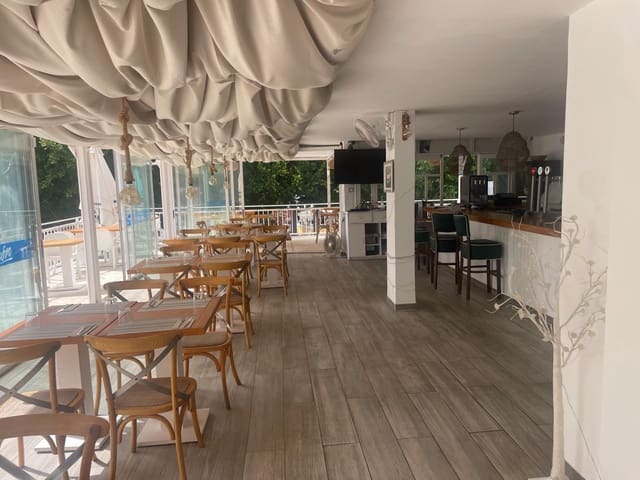 Erhverv til salg i Magalluf, Calvià - € 667.000 (Ref: 9193762)