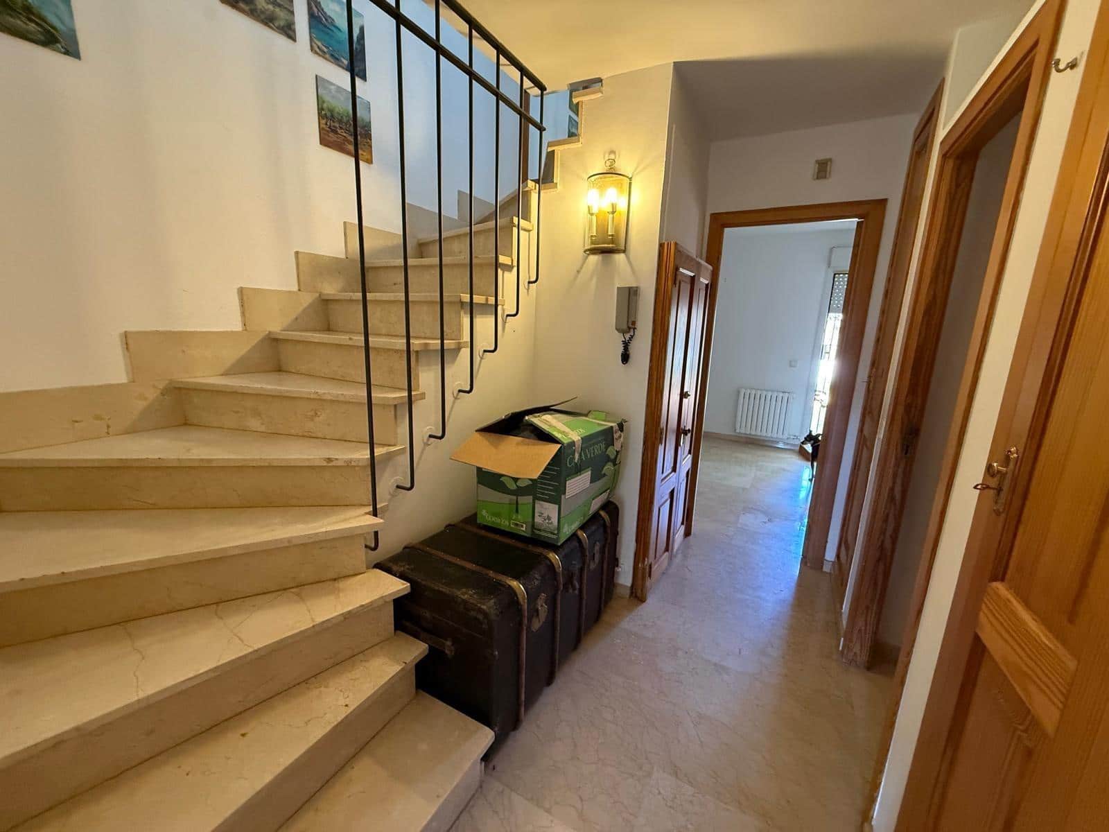 6 soverom Rekkehus til salgs i Cas Catala med svømmebasseng - € 950 000 (Ref: 9264477)