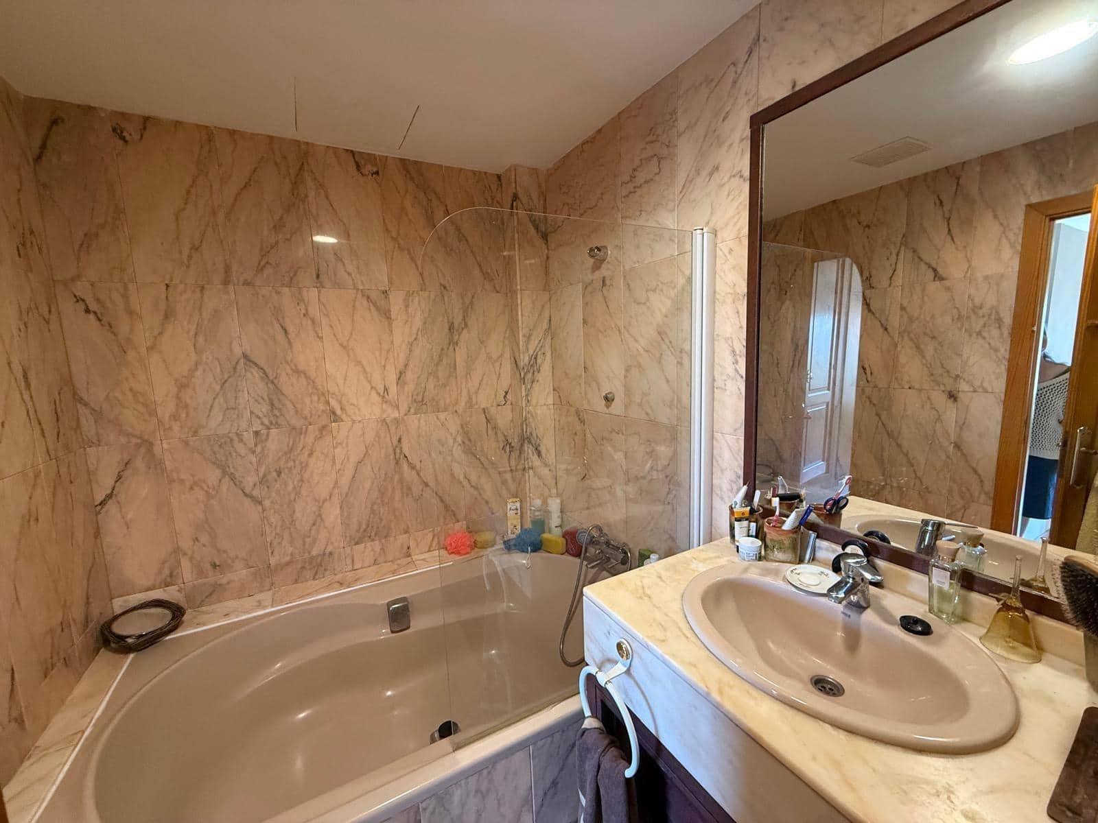 6 soverom Rekkehus til salgs i Cas Catala med svømmebasseng - € 950 000 (Ref: 9264477)