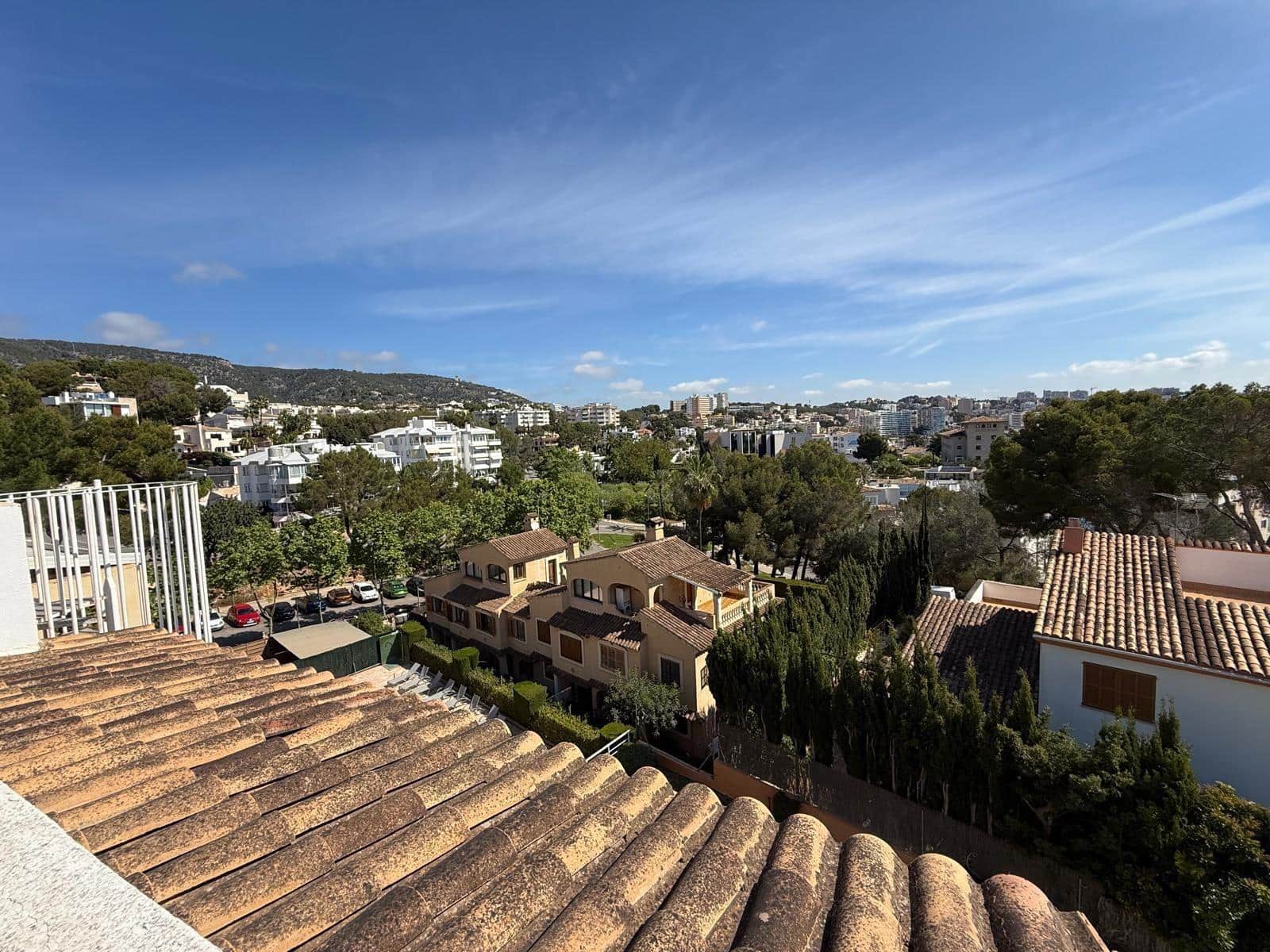 6 soverom Rekkehus til salgs i Cas Catala med svømmebasseng - € 950 000 (Ref: 9264477)