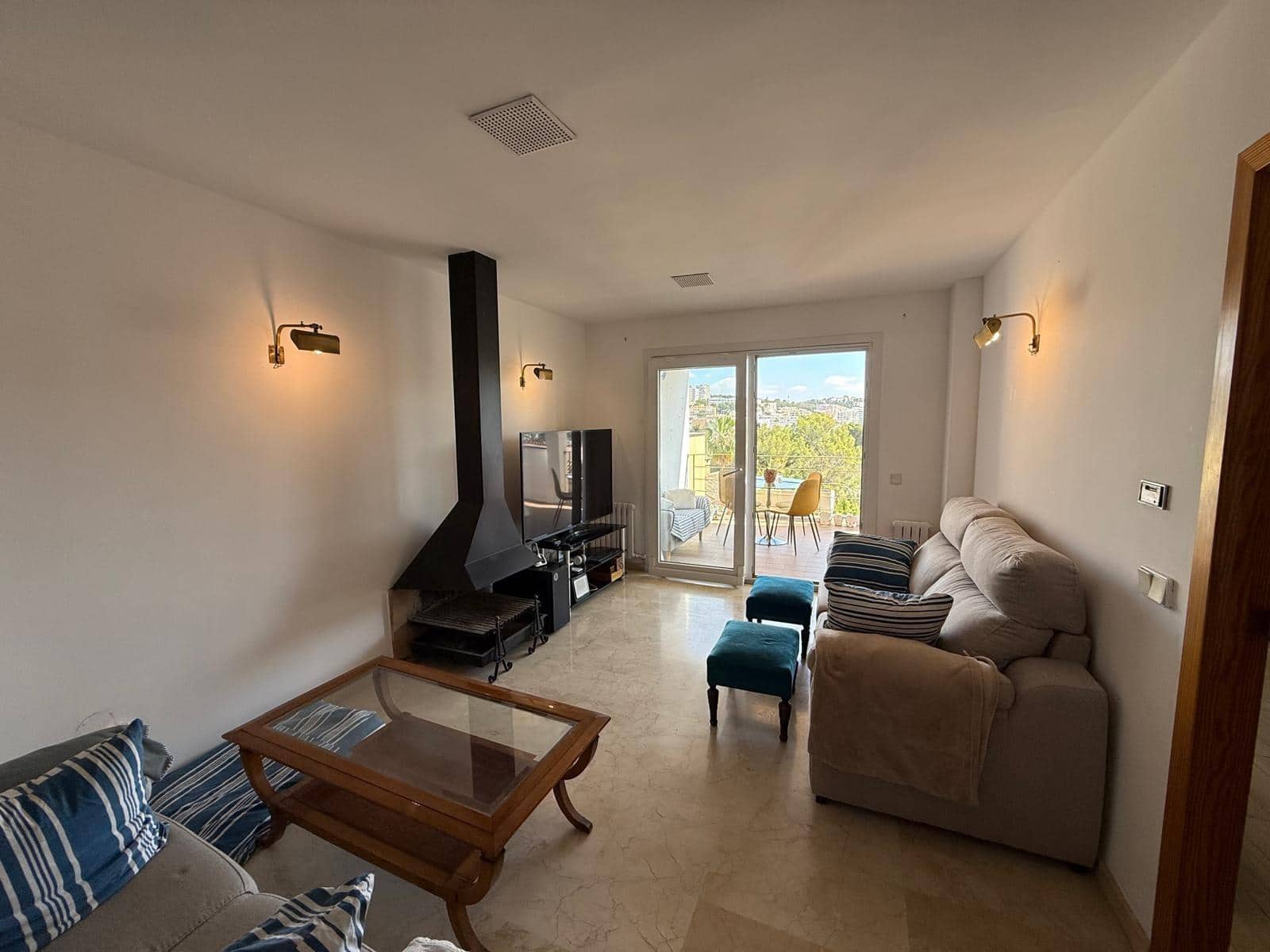 6 soverom Rekkehus til salgs i Cas Catala med svømmebasseng - € 950 000 (Ref: 9264477)