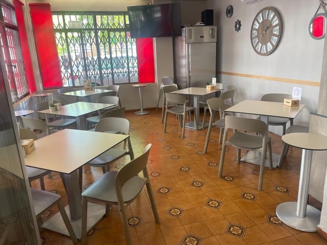 Erhverv til salg i Can Pastilla, Palma de Mallorca - € 197.000 (Ref: 9282176)