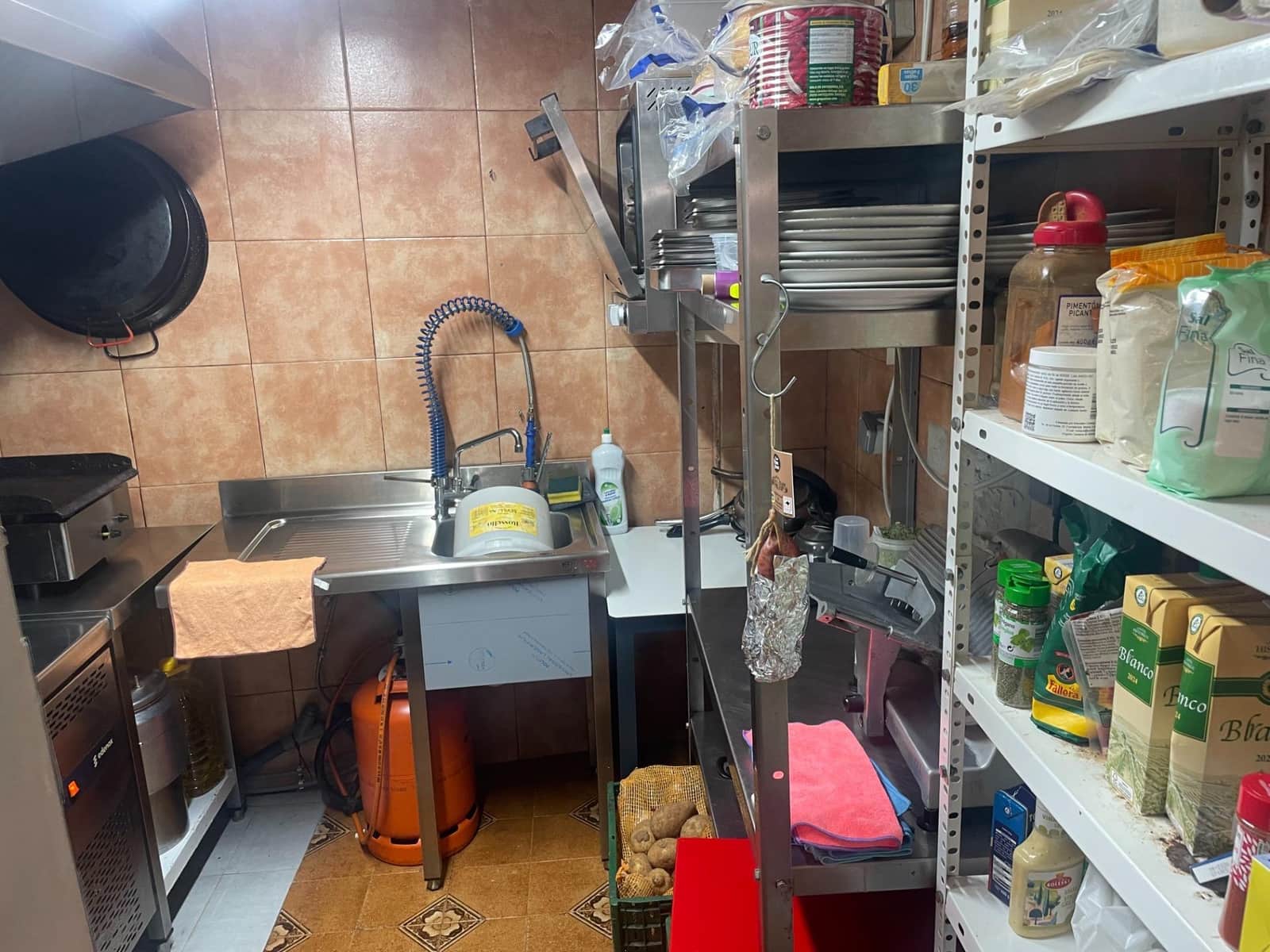 Kommersiell til salgs i Can Pastilla - € 197 000 (Ref: 9282176)