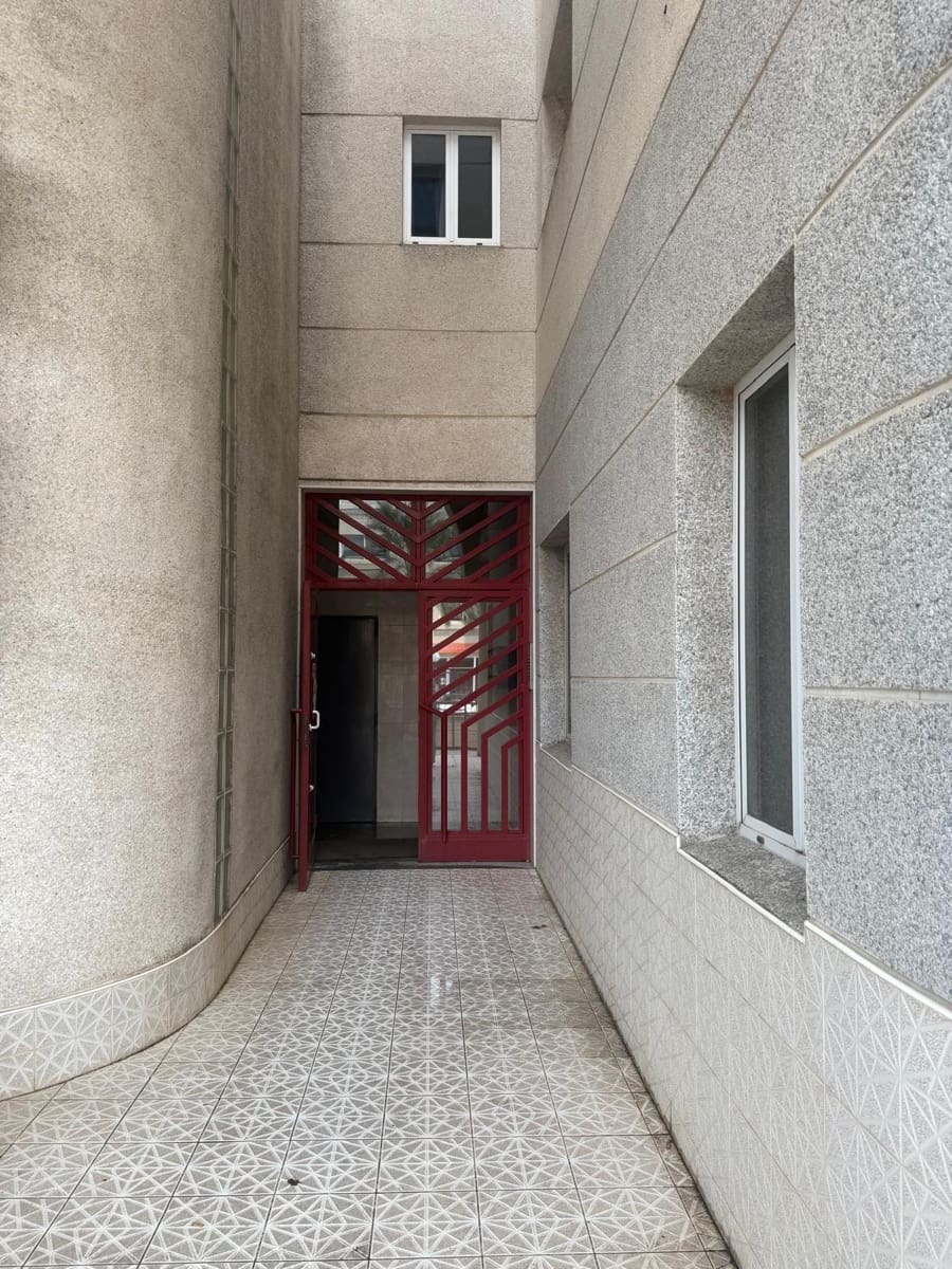 Business for sale in Palma de Mallorca with garage - € 399,000 (Ref: 9403346)