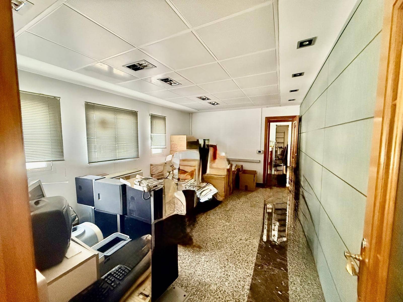 Business for sale in Palma de Mallorca with garage - € 399,000 (Ref: 9403346)