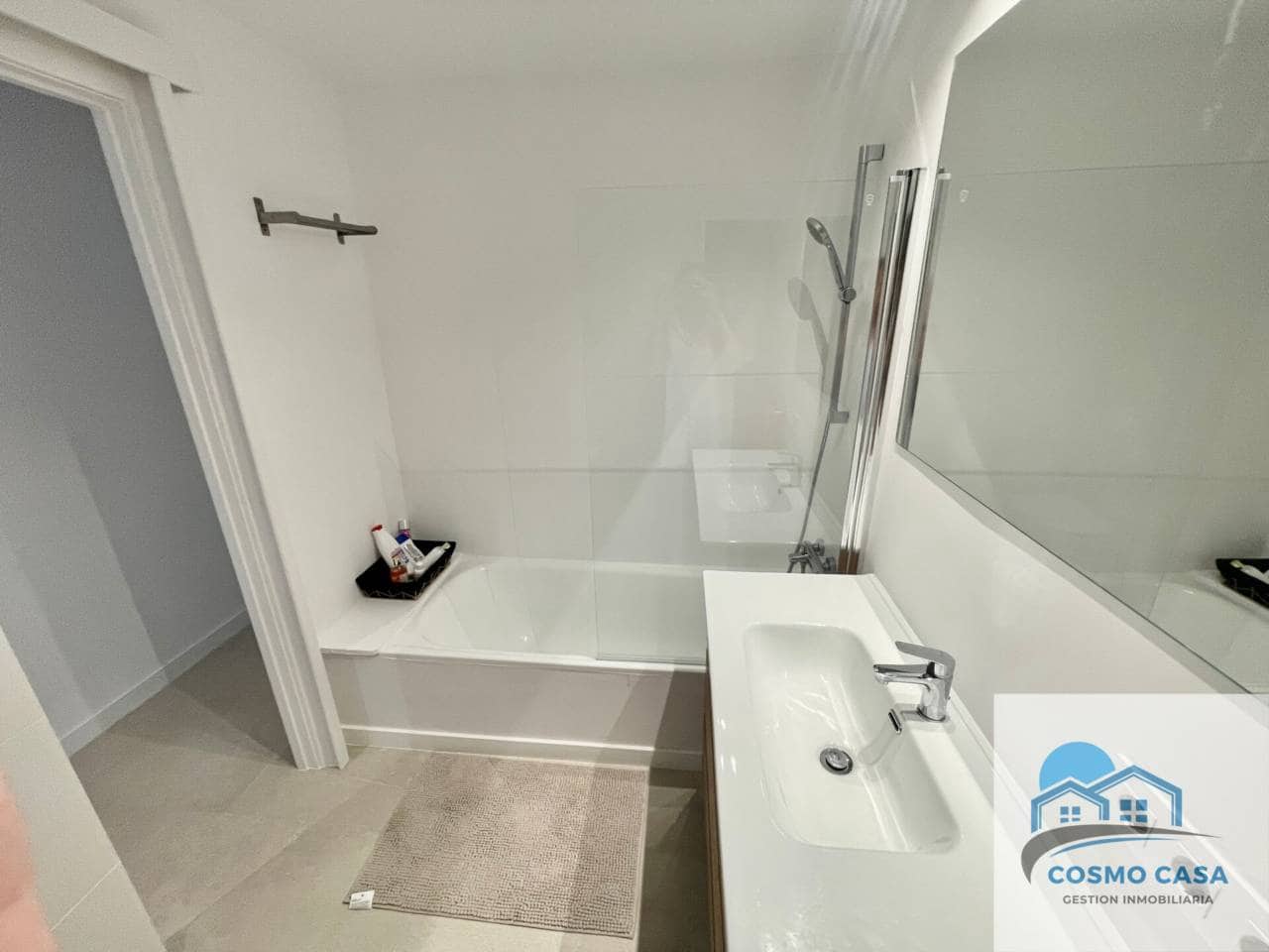 Piso de 3 habitaciones en Cambrils en alquiler con garaje - 1.400 € (Ref: 10021842)