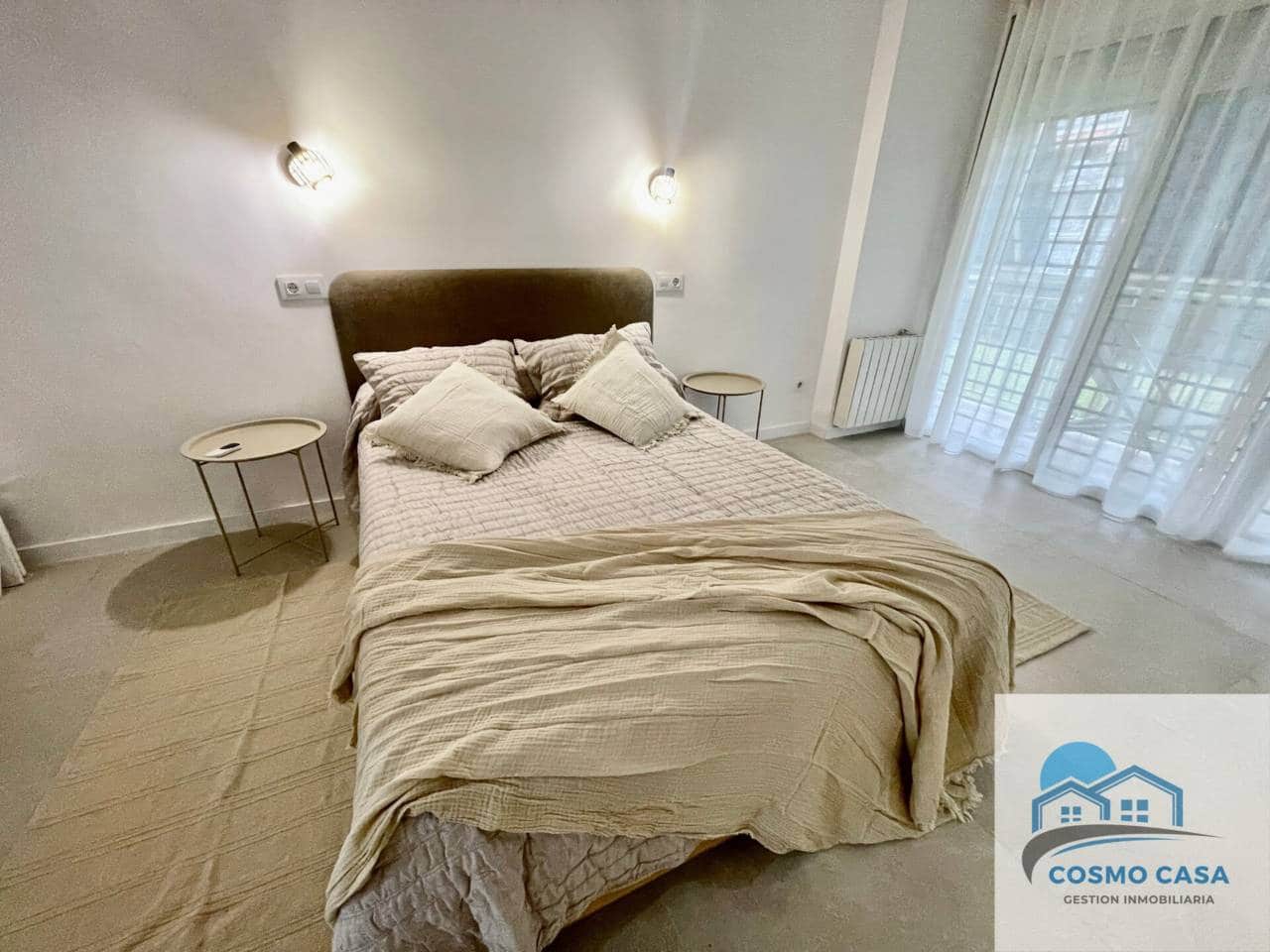 Piso de 3 habitaciones en Cambrils en alquiler con garaje - 1.400 € (Ref: 10021842)