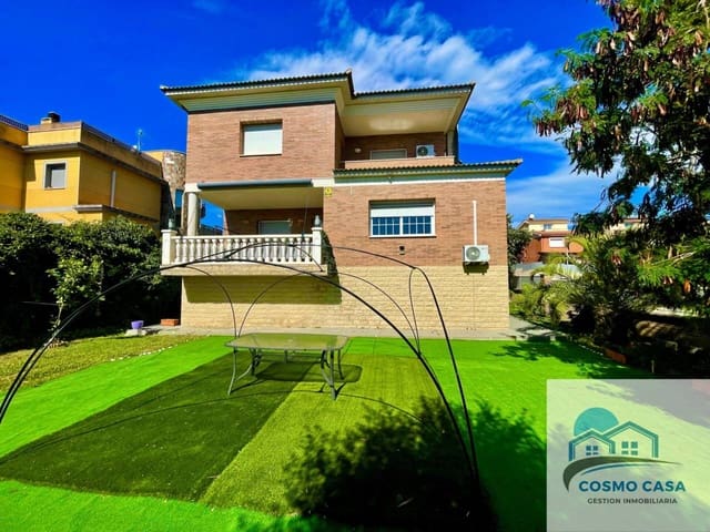 5 soveværelse Villa til salg i Tarragona by med garage - € 410.000 (Ref: 9110922)