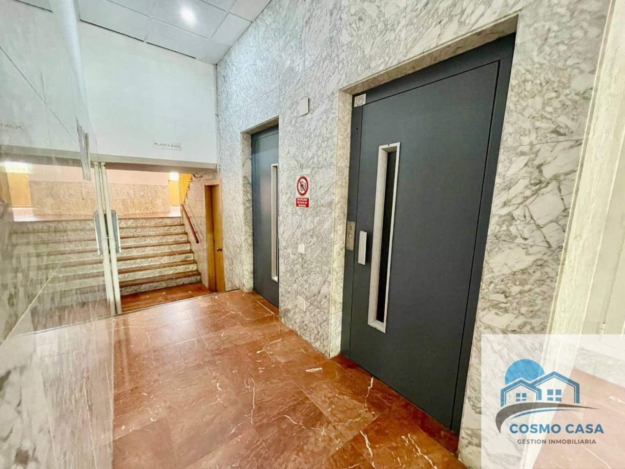 2 bedroom Flat for sale in Salou with pool - € 155,000 (Ref: 9110923)