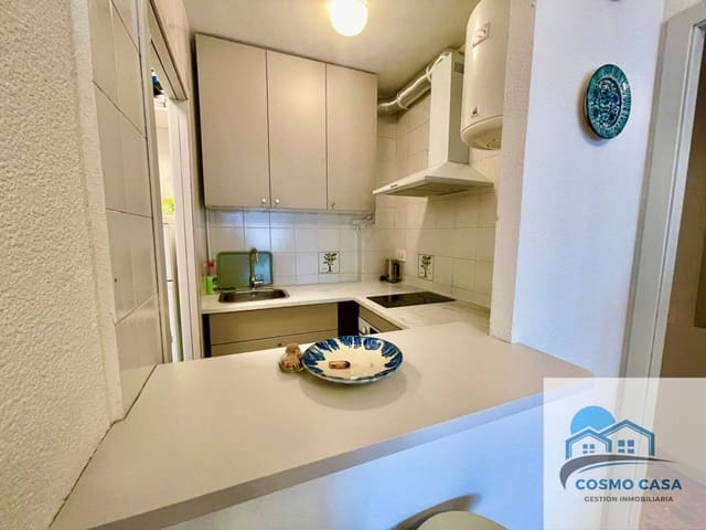 1 soveværelse Lejlighed til salg i Salou med swimmingpool - € 125.000 (Ref: 9110925)