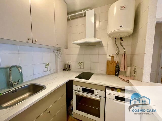 1 Zimmer Wohnung zu verkaufen in Salou mit Pool - 129.000 € (Ref: 9110925)