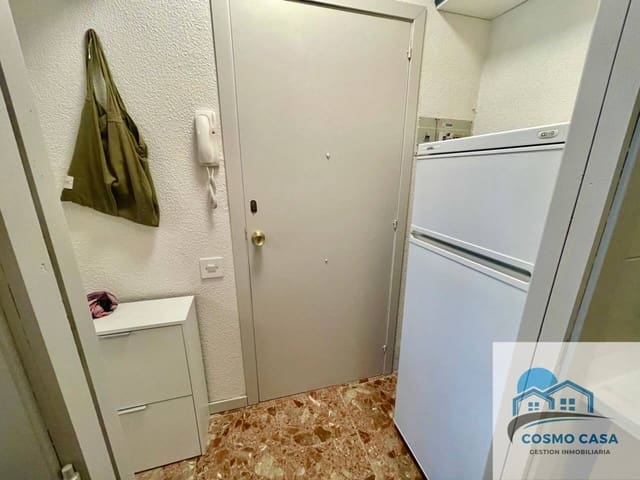 1 Zimmer Wohnung zu verkaufen in Salou mit Pool - 129.000 € (Ref: 9110925)