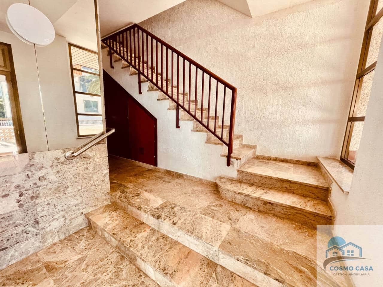 1 soveværelse Lejlighed til salg i Salou med swimmingpool - € 129.000 (Ref: 9110925)