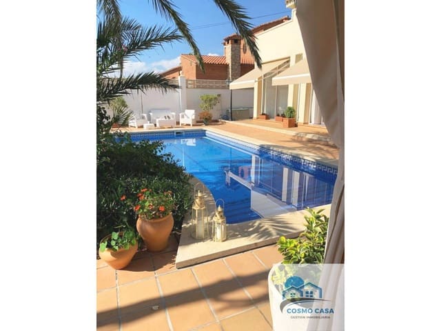 5 chambre Villa/Maison à vendre à Cambrils avec piscine garage - 830 000 € (Ref: 9160755)
