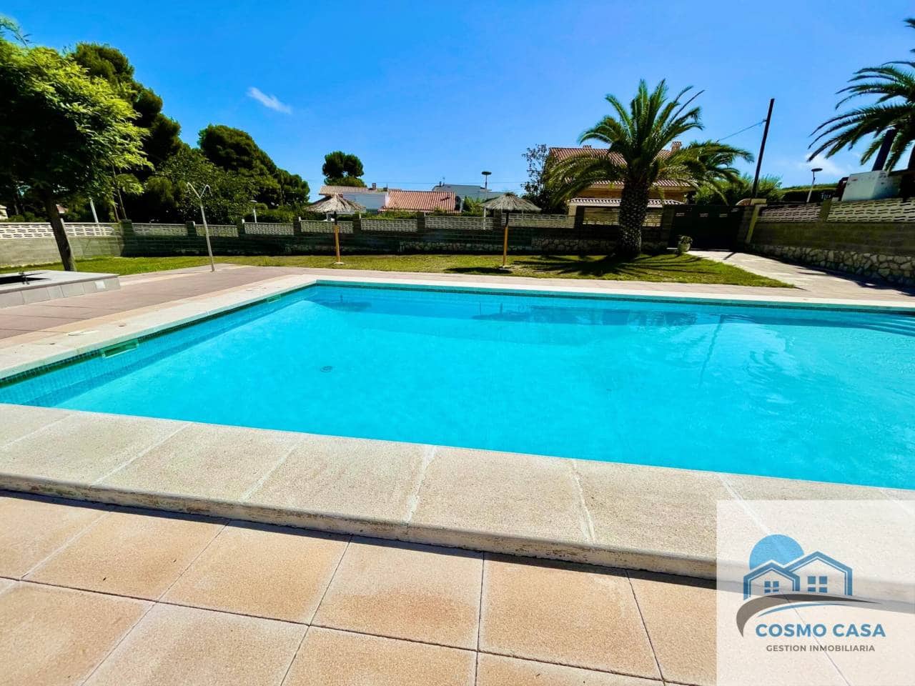 3 soveværelse Semi-Rækkehus til salg i Salou med swimmingpool garage - € 380.000 (Ref: 9228278)