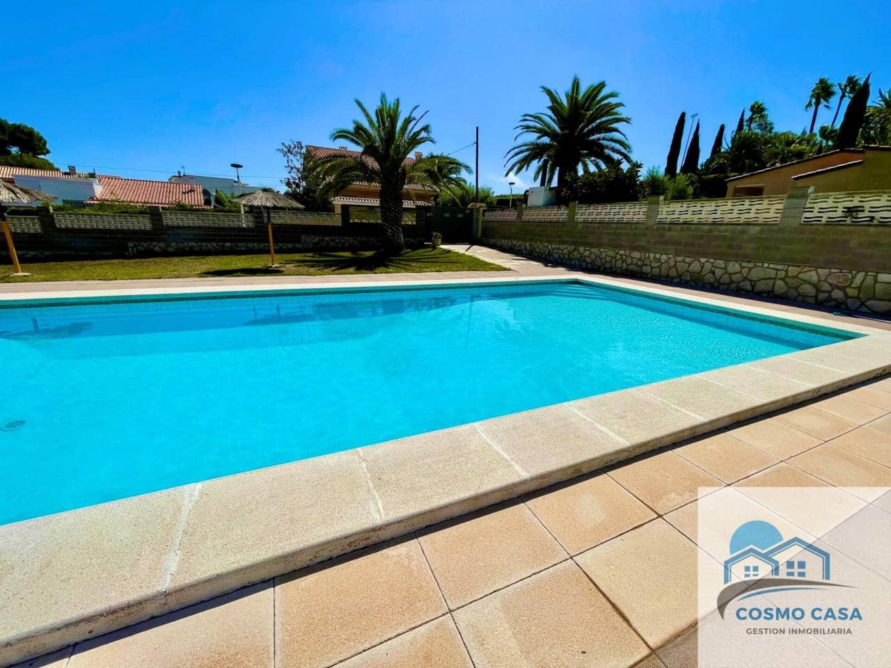 3 soveværelse Semi-Rækkehus til salg i Salou med swimmingpool garage - € 380.000 (Ref: 9228278)