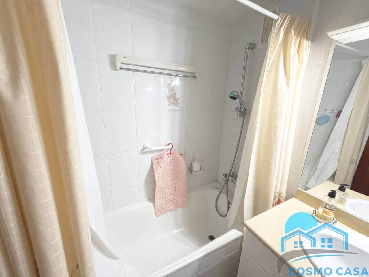 2 makuuhuone Huoneisto myytävänä paikassa Salou mukana uima-altaan - 189 000 € (Ref: 9256777)