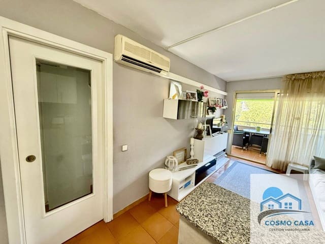 1 bedroom Apartment for sale in Salou with pool - € 145,000 (Ref: 9272318)
