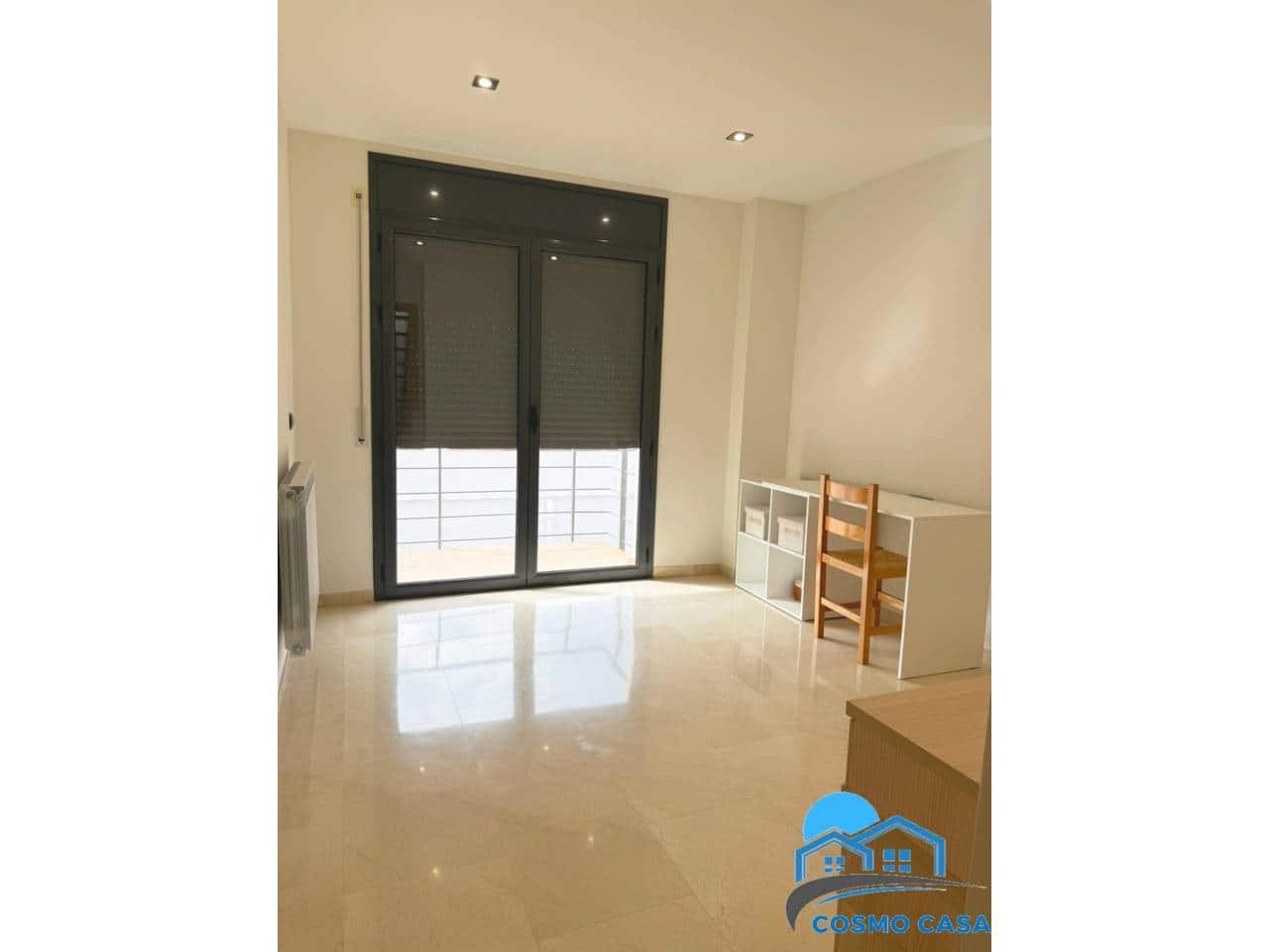 4 bedroom Terraced Villa for sale in Cambrils with garage - € 790,000 (Ref: 9347078)