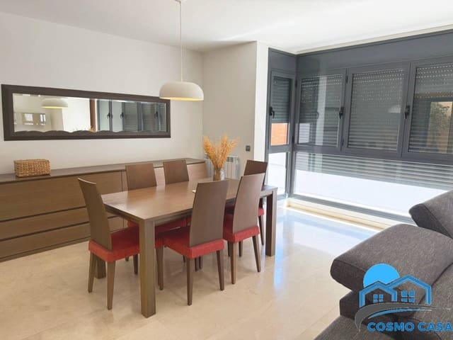 4 bedroom Terraced Villa for sale in Cambrils with garage - € 790,000 (Ref: 9347078)