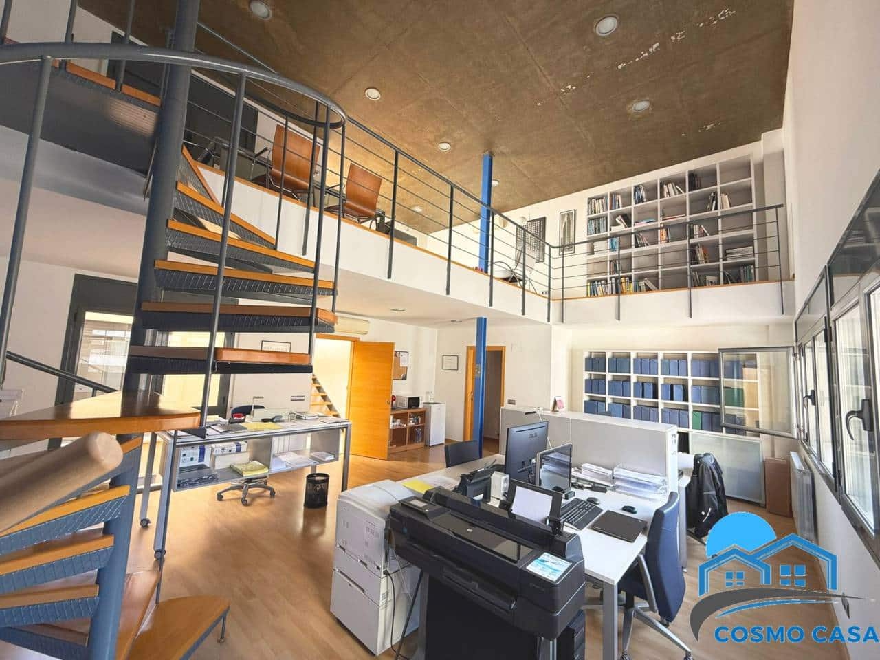 4 bedroom Terraced Villa for sale in Cambrils with garage - € 790,000 (Ref: 9347078)