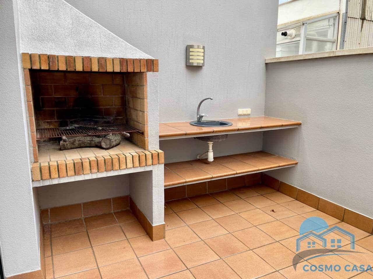 4 bedroom Terraced Villa for sale in Cambrils with garage - € 790,000 (Ref: 9347078)