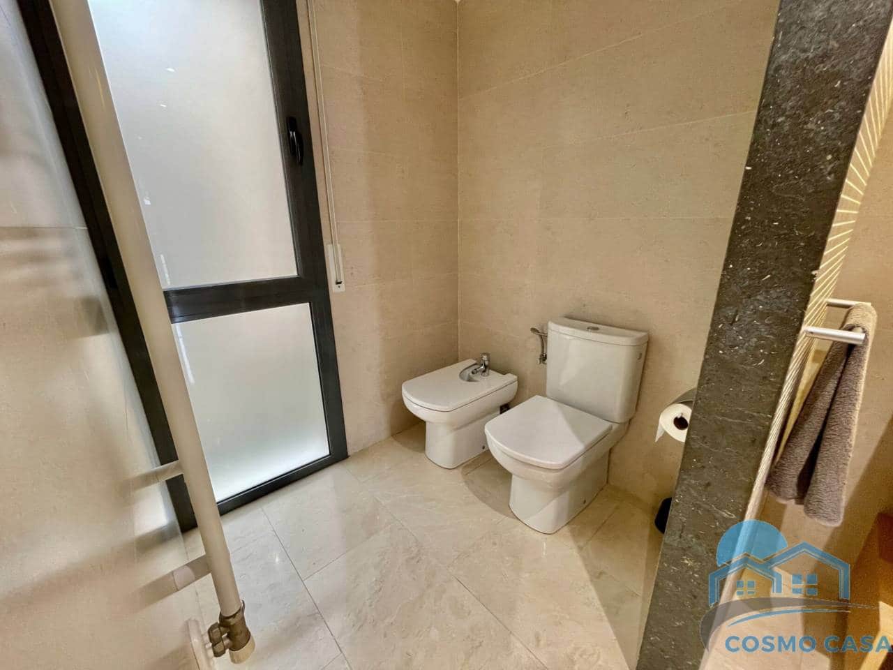 4 bedroom Terraced Villa for sale in Cambrils with garage - € 790,000 (Ref: 9347078)