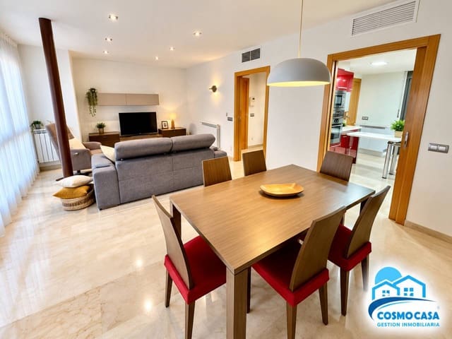 4 slaapkamer Huis te koop in Cambrils met garage - € 670.000 (Ref: 9347078)