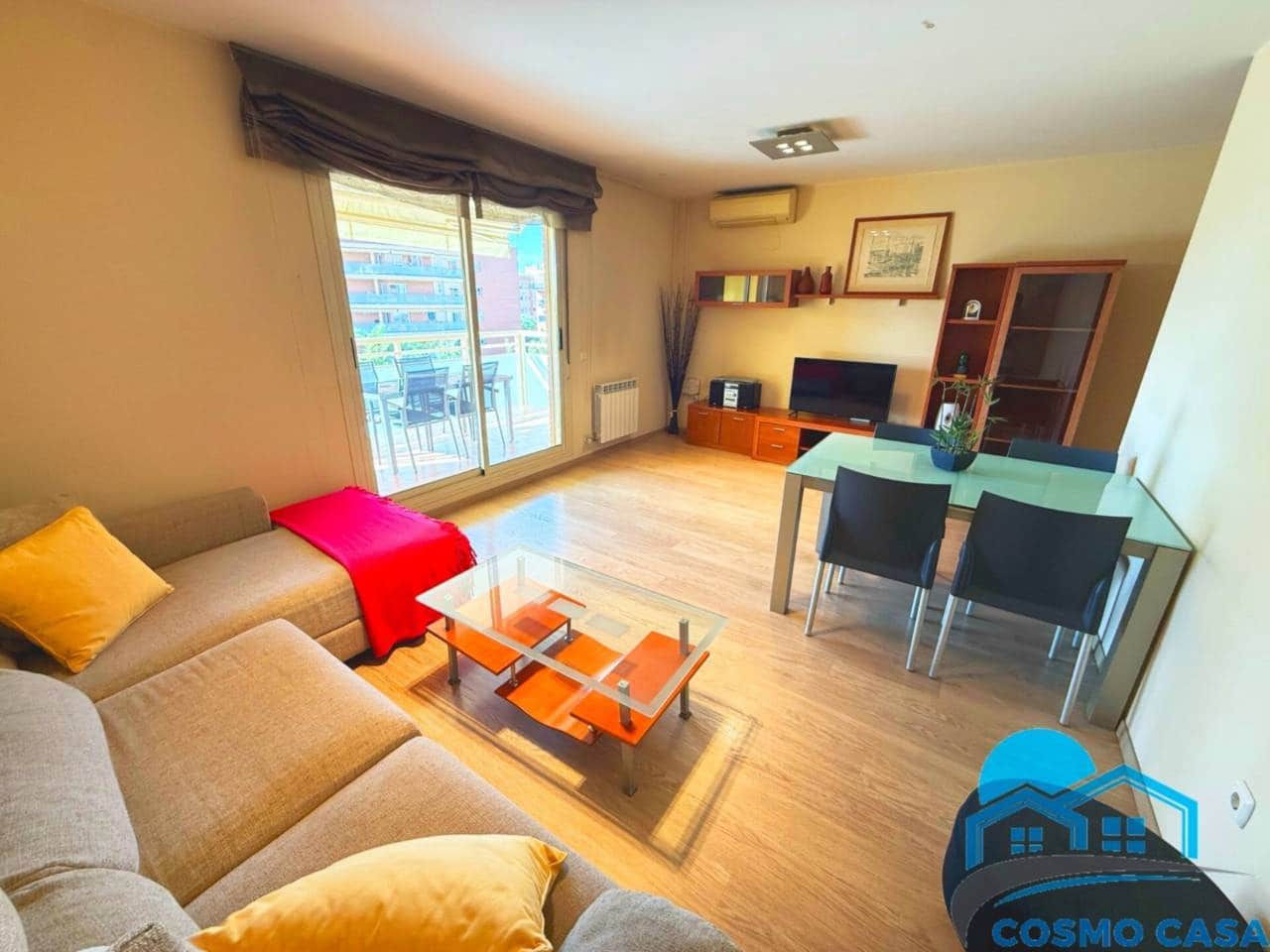 3 makuuhuone Asunto myytävänä paikassa Salou mukana uima-altaan - 280 000 € (Ref: 9385168)