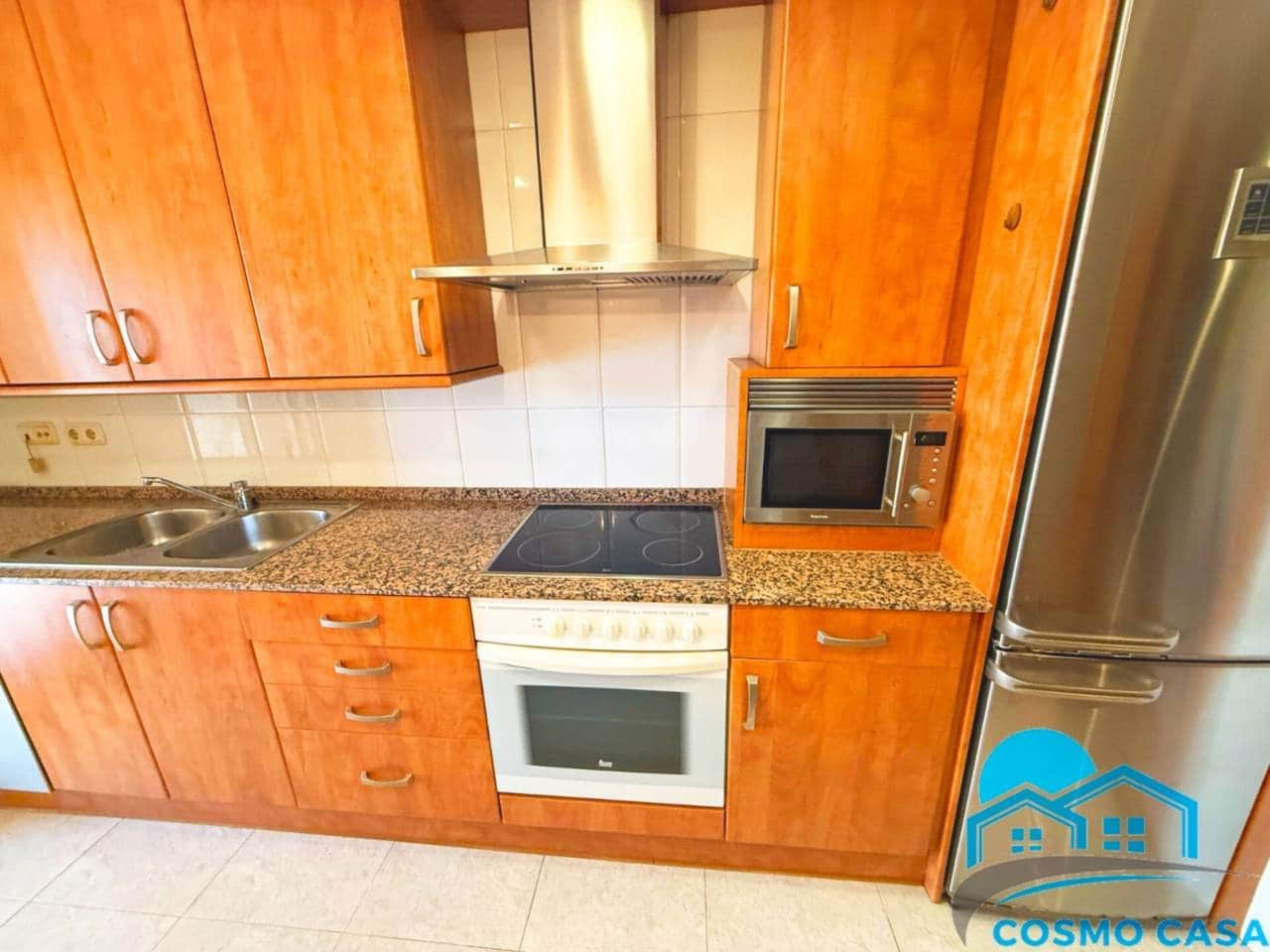 3 makuuhuone Asunto myytävänä paikassa Salou mukana uima-altaan - 280 000 € (Ref: 9385168)