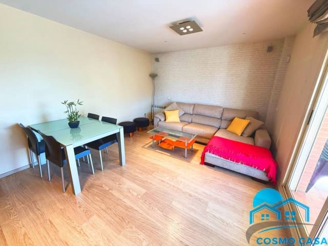 3 makuuhuone Asunto myytävänä paikassa Salou mukana uima-altaan - 280 000 € (Ref: 9385168)