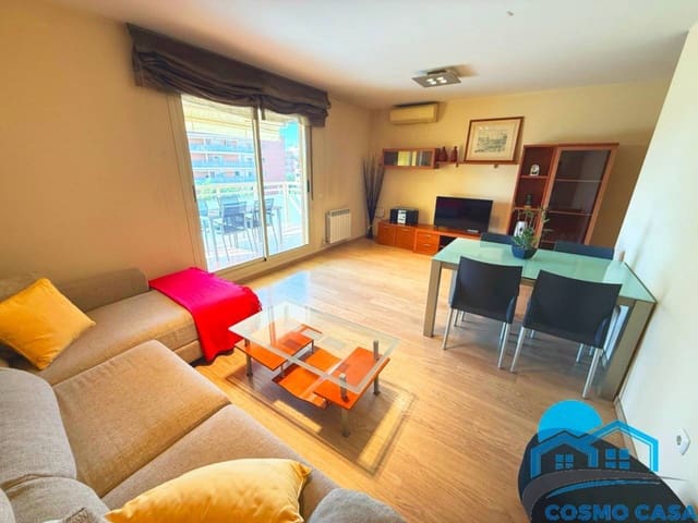 3 makuuhuone Asunto myytävänä paikassa Salou mukana uima-altaan - 280 000 € (Ref: 9385168)