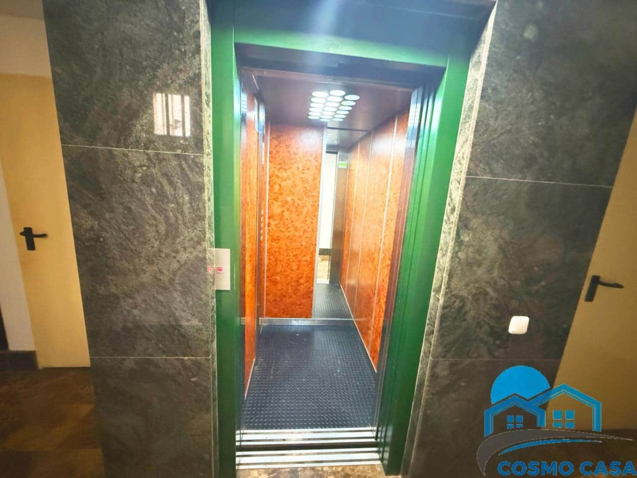 3 makuuhuone Asunto myytävänä paikassa Salou mukana uima-altaan - 280 000 € (Ref: 9385168)