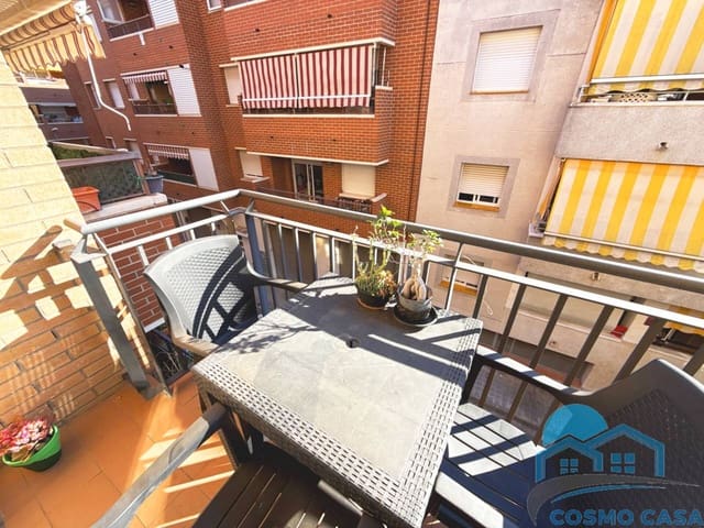 4 Zimmer Wohnung zu verkaufen in Torredembarra - 239.900 € (Ref: 9445872)