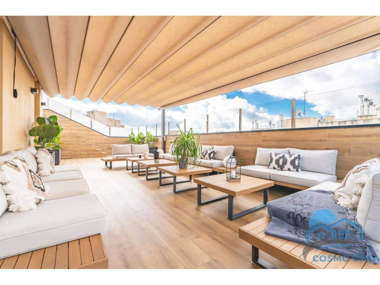 4 bedroom Flat for sale in Reus with pool garage - € 1,290,000 (Ref: 9450350)