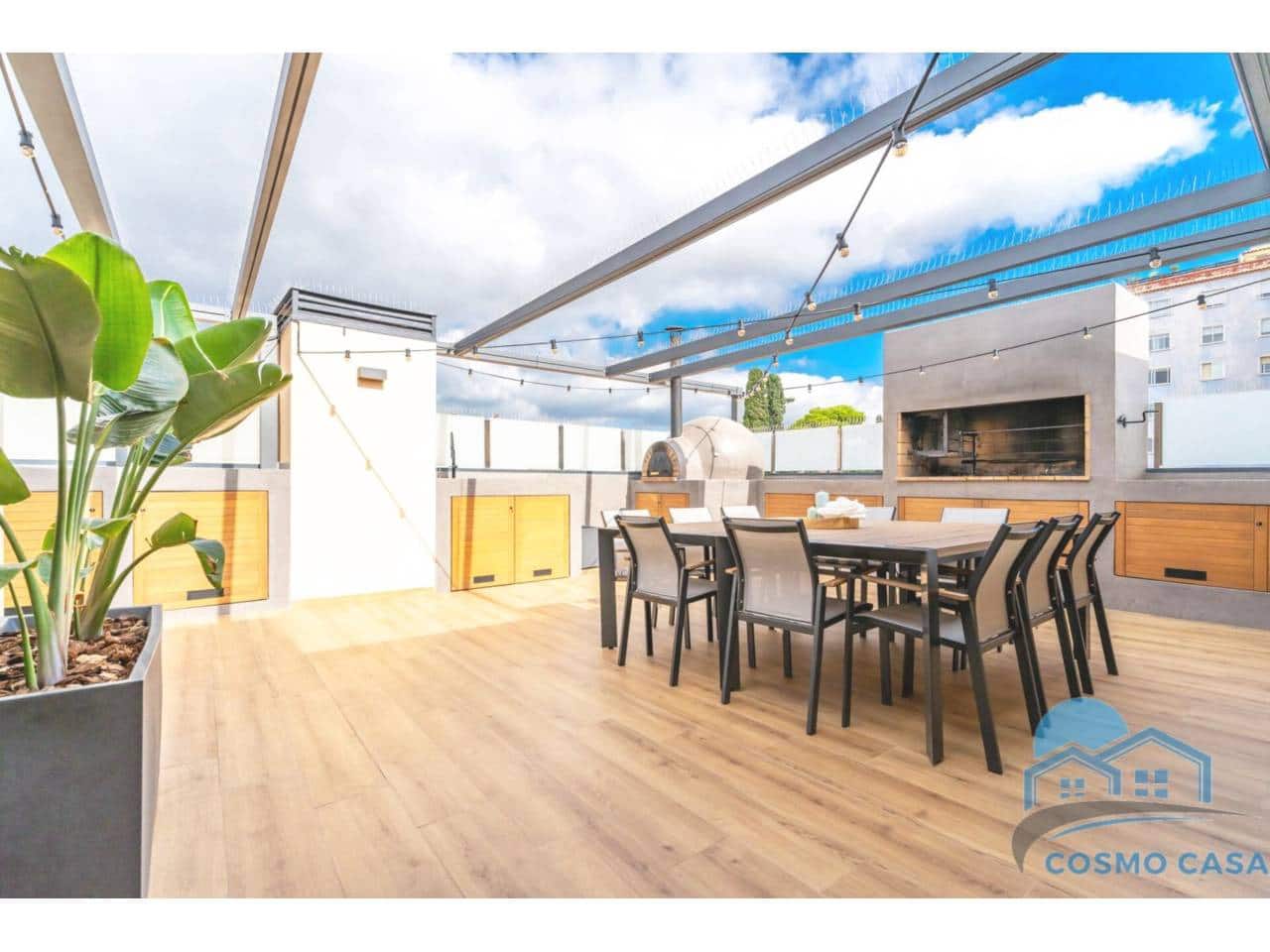 4 bedroom Flat for sale in Reus with pool garage - € 1,290,000 (Ref: 9450350)