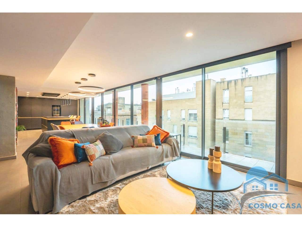 4 bedroom Flat for sale in Reus with pool garage - € 1,290,000 (Ref: 9450350)