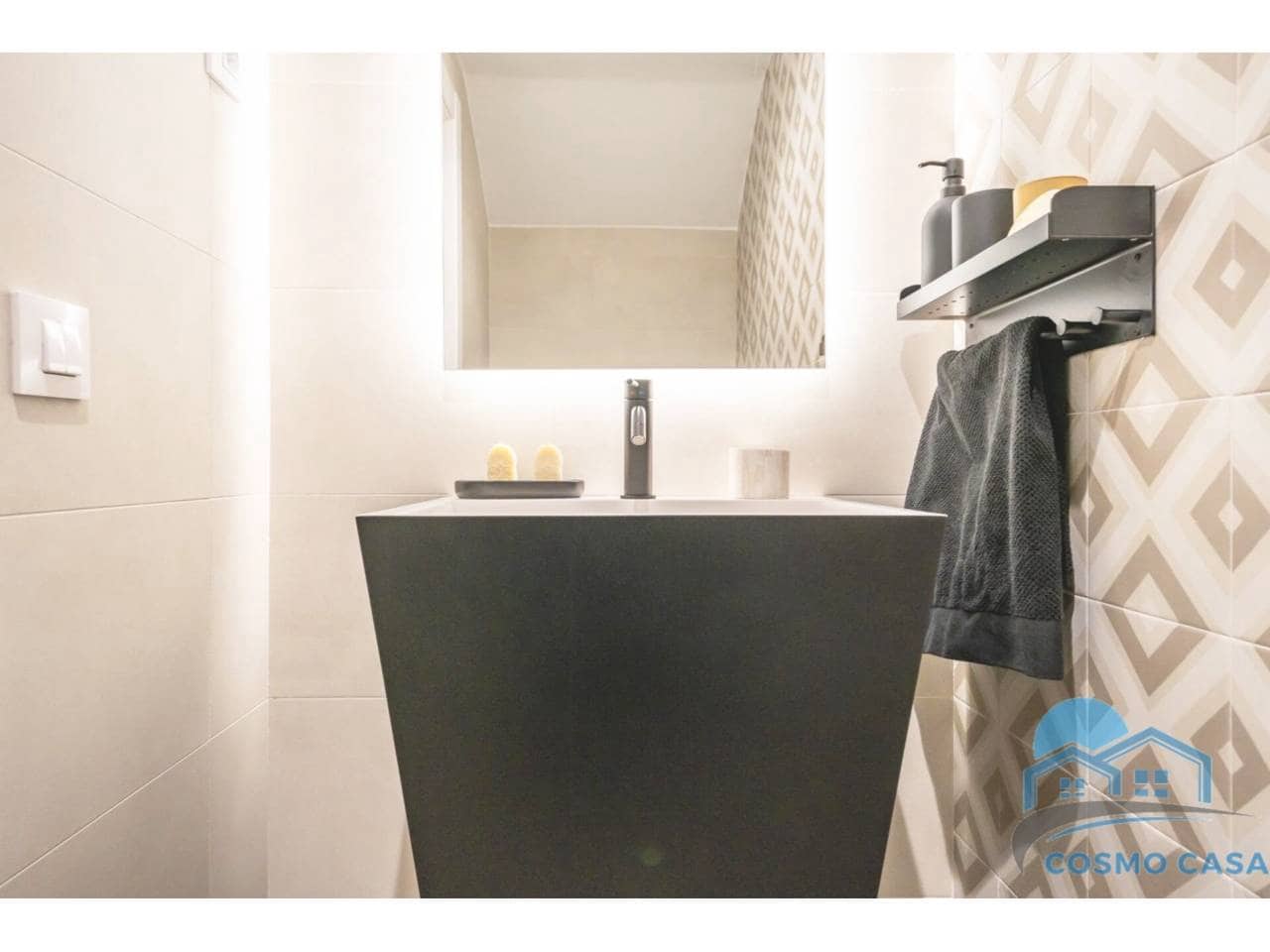 4 bedroom Flat for sale in Reus with pool garage - € 1,290,000 (Ref: 9450350)