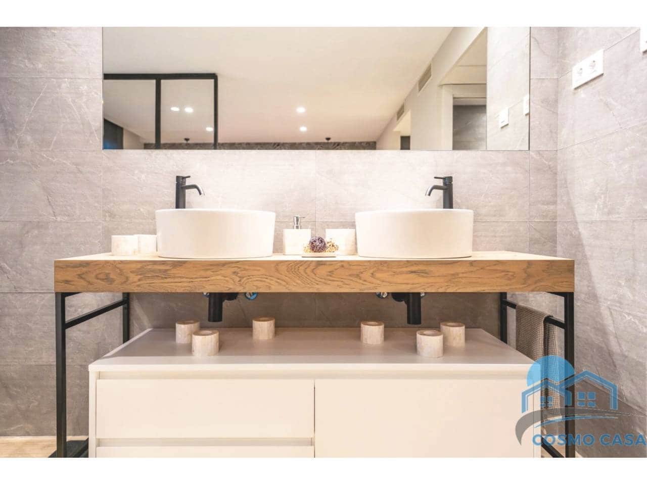 4 bedroom Flat for sale in Reus with pool garage - € 1,290,000 (Ref: 9450350)